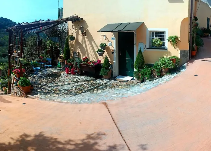 Gasthuis La Borgata Tovo San Giacomo